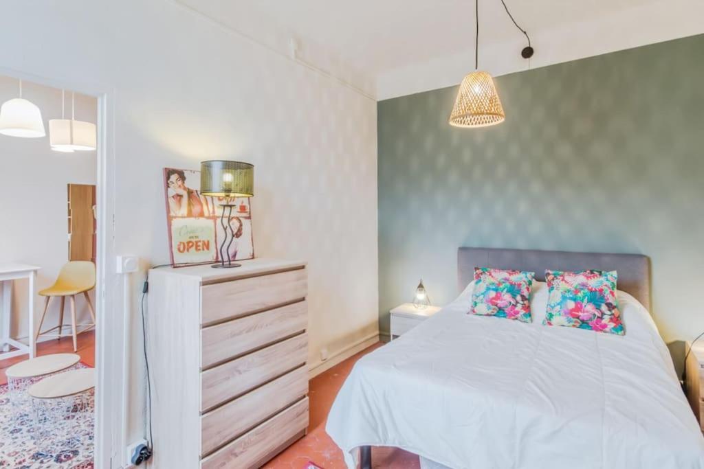 Serenite - Appartement Climatise Au Calme - Wifi Avignone Esterno foto